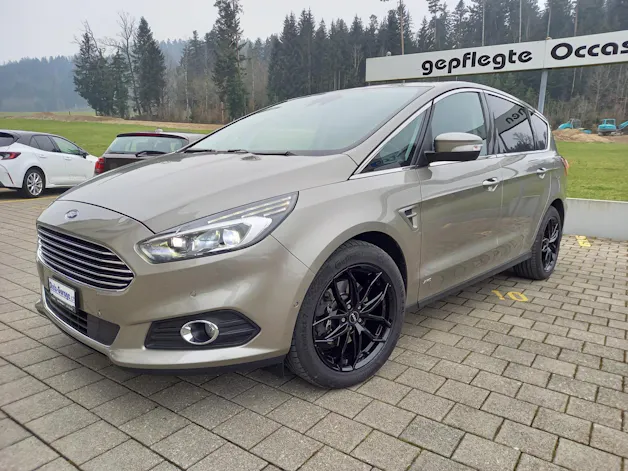 FORD S-Max 2.0 TDCi Titanium AWD PowerShift