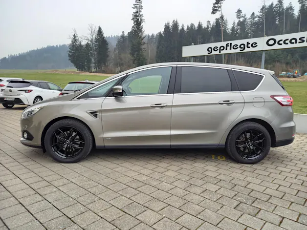 FORD S-Max 2.0 TDCi Titanium AWD PowerShift