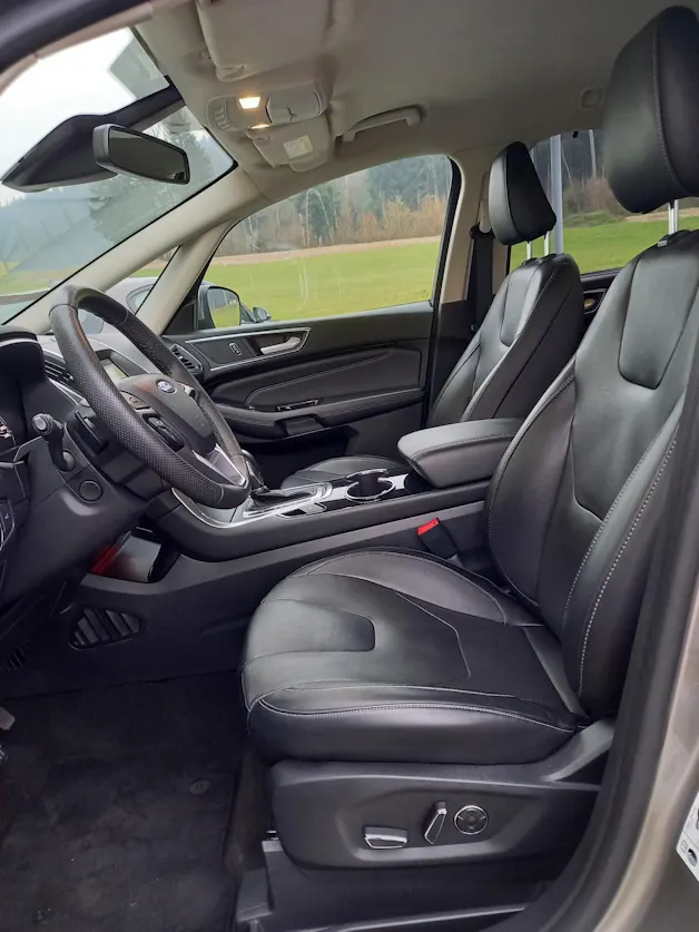 FORD S-Max 2.0 TDCi Titanium AWD PowerShift