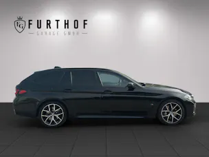 BMW 540i xDrive 48V Touring Pure M Sport Steptronic