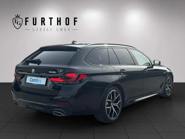 BMW 540i xDrive 48V Touring Pure M Sport Steptronic