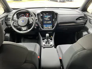 Subaru Forester Station 2.0i e-Boxer Swiss Plus