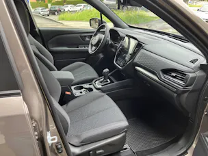 Subaru Forester Station 2.0i e-Boxer Swiss Plus