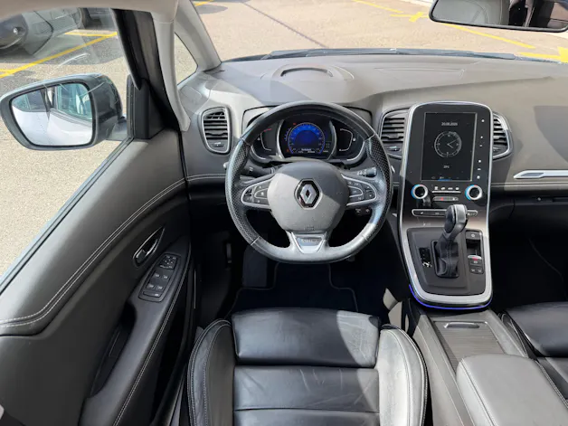 RENAULT Grand Scénic 1.6 dCi Initiale Paris EDC