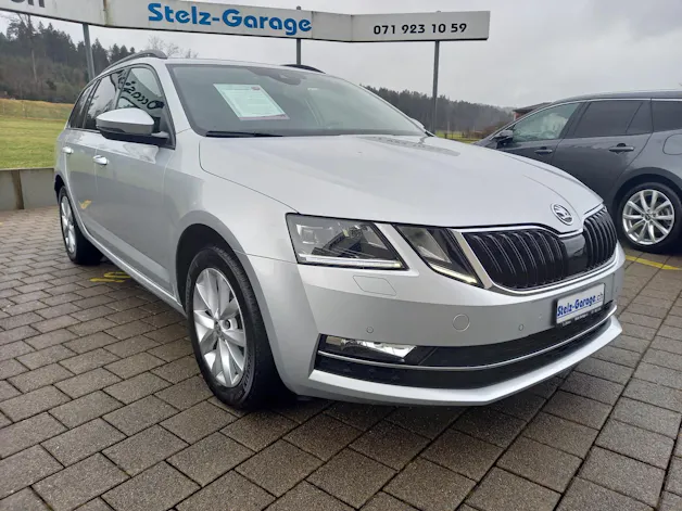 SKODA Octavia Combi 2.0 TDI Style 4x4 DSG