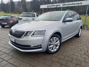 SKODA Octavia Combi 2.0 TDI Style 4x4 DSG
