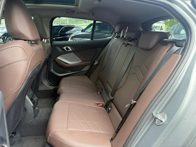 BMW 120i