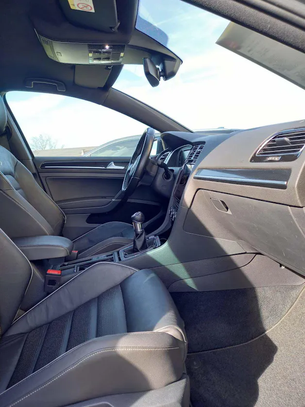 VW Golf 2.0 TSI R 4Motion *Handschalter*