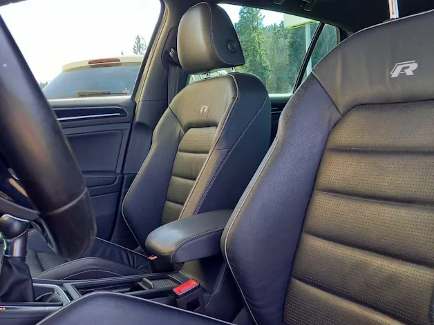 VW Golf 2.0 TSI R 4Motion *Handschalter*