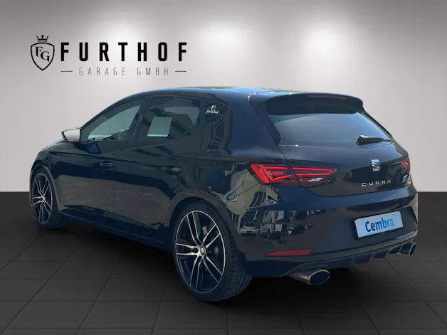 SEAT Leon 2.0 TSI Cupra 300 DSG