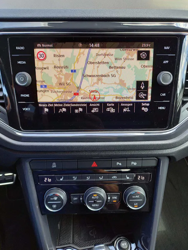 VW T-Roc 2.0 TSI Sport *R-LINE* DSG 4Motion