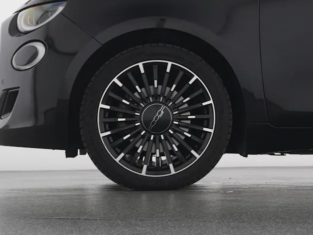 FIAT 500 Elektro La Prima 87 kW