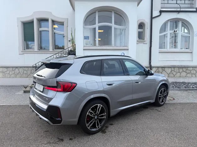 BMW X1 23i xDrive paddles M-SPORT PRO