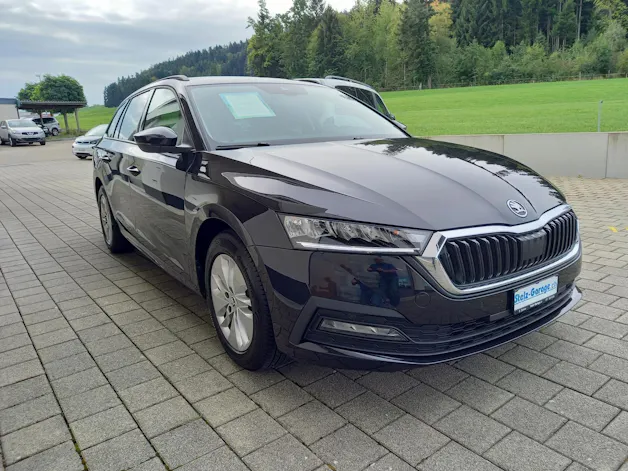 SKODA Octavia Combi 2.0 TDI DSG Ambition 4x4