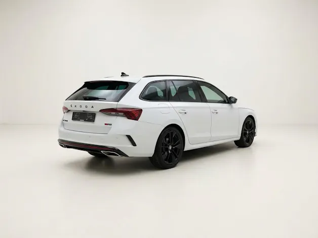 SKODA Octavia Combi 2.0 TSI DSG RS