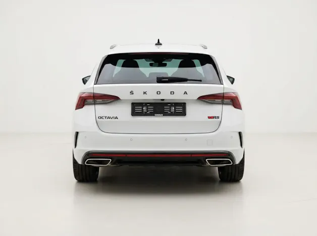 SKODA Octavia Combi 2.0 TSI DSG RS