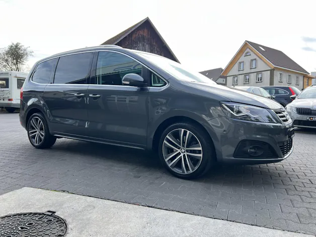 SEAT Alhambra 1.4 TSI DSG Hola FR