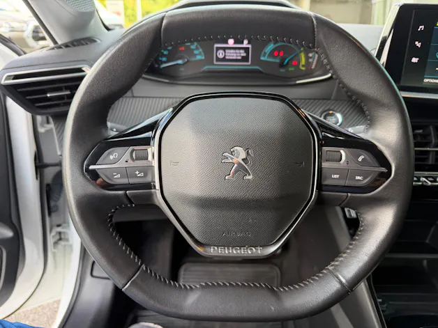 PEUGEOT 208 Elektrik Active Pack