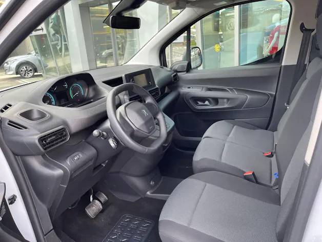 PEUGEOT e-Partner 50kWh Premium