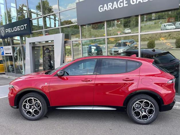 ALFA ROMEO Tonale 1.3 Plug-in-Hybrid Q4 Ti Pack Sky