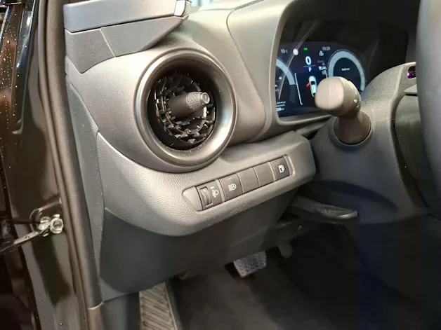 Toyota C-HR 2.0 PHEV Swiss Edition