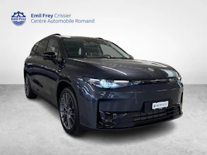 https://vehicle.imgix.net/4488903/1a06fde6-5db3-424f-8baf-f448a7fda295.jpg