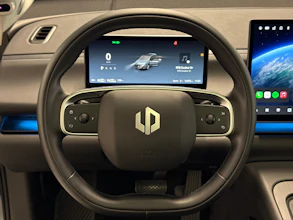 https://vehicle.imgix.net/4488903/e517987d-7ecc-4536-ab98-57268fb16017.jpg