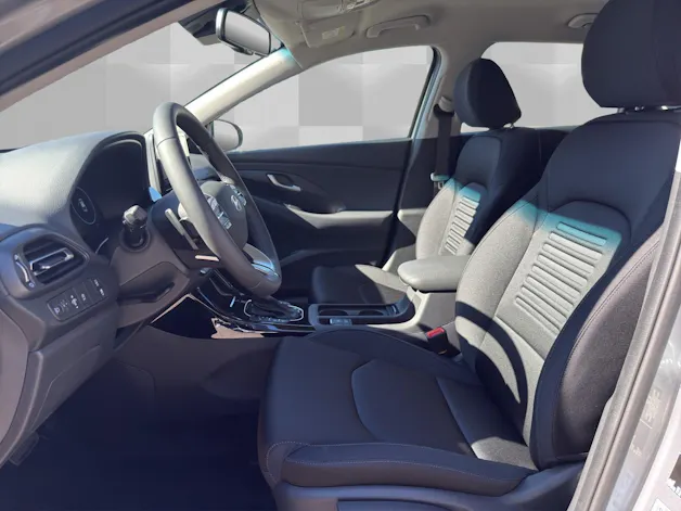 HYUNDAI i30 1.6 T-GDi Amplia