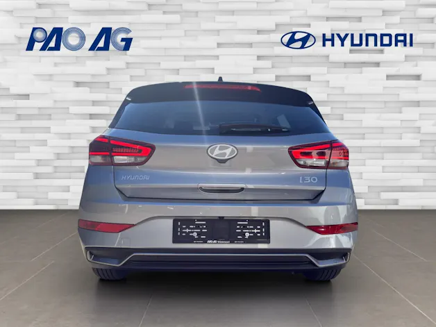 HYUNDAI i30 1.6 T-GDi Amplia