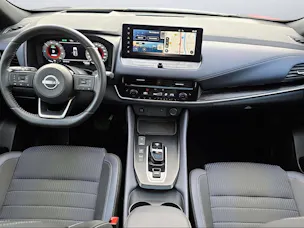 NISSAN Qashqai 1.5 VC-T Tekna
