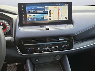 NISSAN Qashqai 1.5 VC-T Tekna