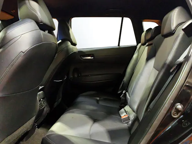 Toyota Corolla Cross 2.0 HSD Premium AWD-i