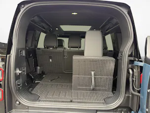 Land Rover Defender 110 3.0 D I6 350 X-Dynamic HSE