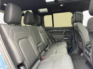 Land Rover Defender 110 3.0 D I6 350 X-Dynamic HSE