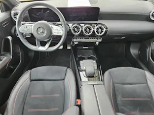 MERCEDES-BENZ A 200 4Matic AMG Line
