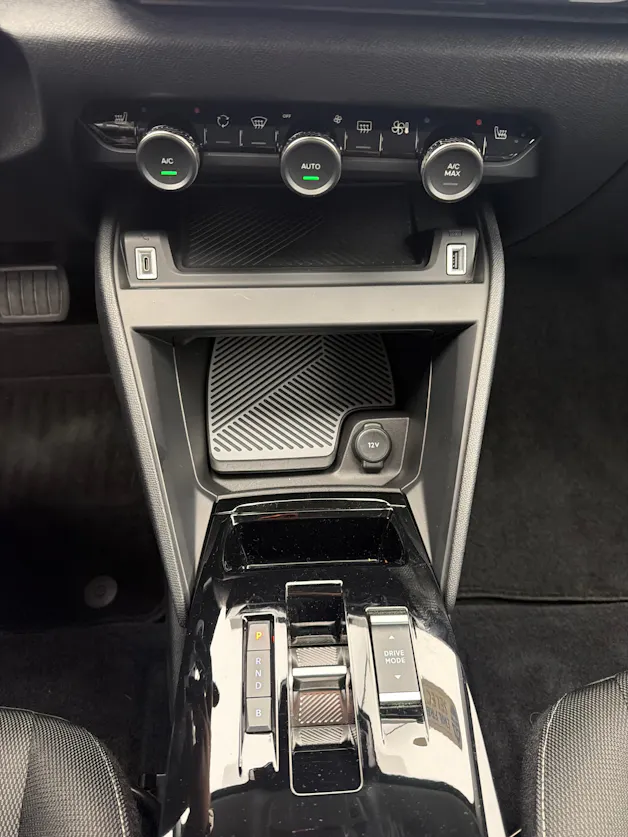 CITROEN Citroën e-C4 You+