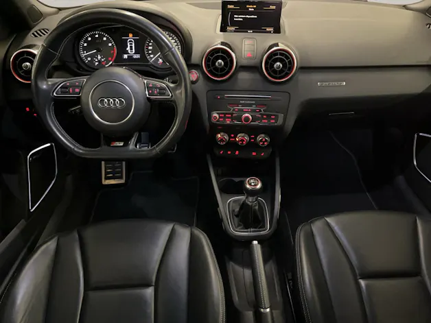 AUDI S1 Sportback 2.0 TFSI quattro