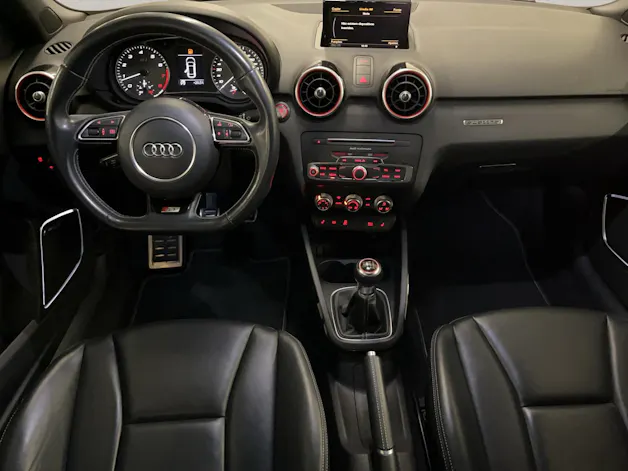 AUDI S1 Sportback 2.0 TFSI quattro