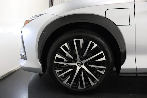 Lexus RZ 450e Excellence