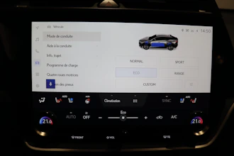 https://vehicle.imgix.net/4489059/792cc7ea-ec15-40ef-ac2c-2dcb6afd8475.JPG