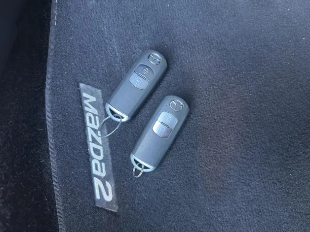 MAZDA 2 1.5 90 Revolution