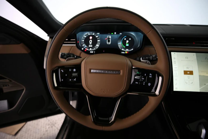Fahrzeugbild LAND ROVER RANGE ROVER SPORT