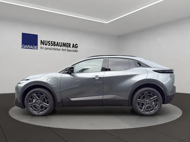 Subaru Uncharted eV Classic AWD
