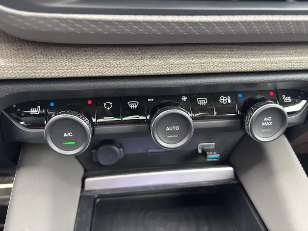 CITROEN C5 X 1.6 Plug-in Hybrid Shine