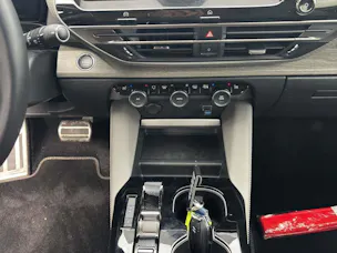 CITROEN C5 X 1.6 Plug-in Hybrid Shine