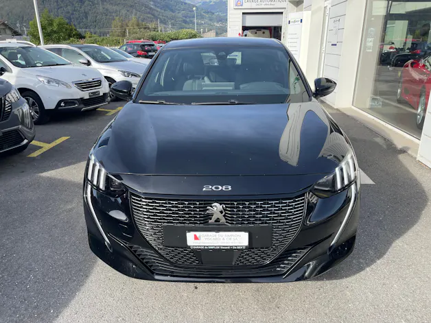 PEUGEOT 208 1.2 PureTech 100 GT Line