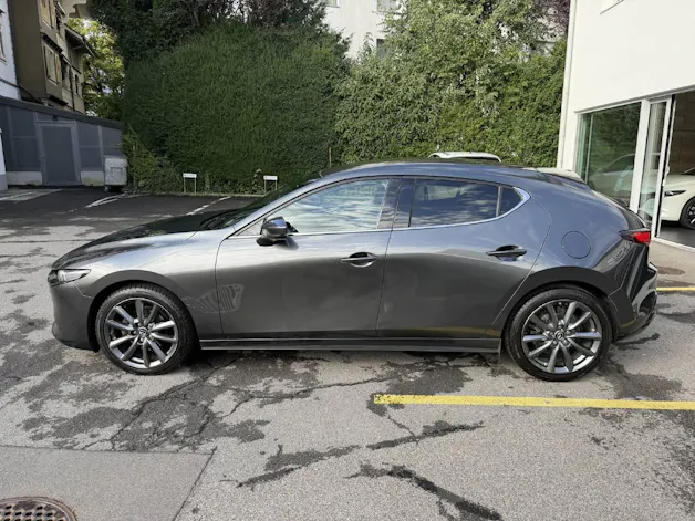 MAZDA 3 Hatchback 2.0 186 Revolution AWD