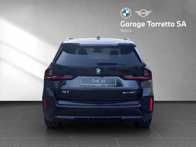 BMW X1 U11 20i sDrive