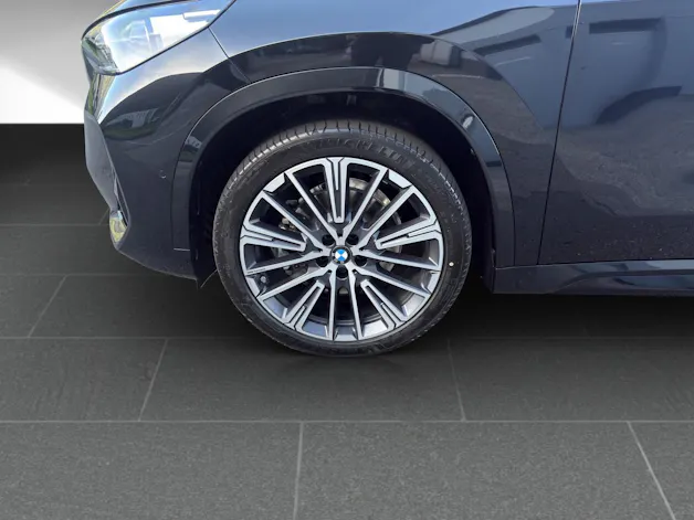 BMW X1 U11 20i sDrive