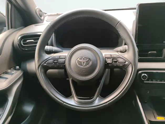 Toyota Yaris 1.5 VVT-i HSD Premium